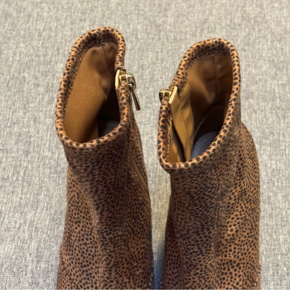 Jessica Simpson Hendria Faux Suede Pointed Toe Ankle Boots - Picture 8 of 8